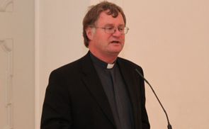 Bischof Scheuer